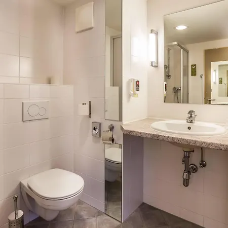 宜必思沃瑟西酒店 酒店 Tiebitsch